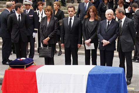 enterrement yves saint laurent|ysl funeral.